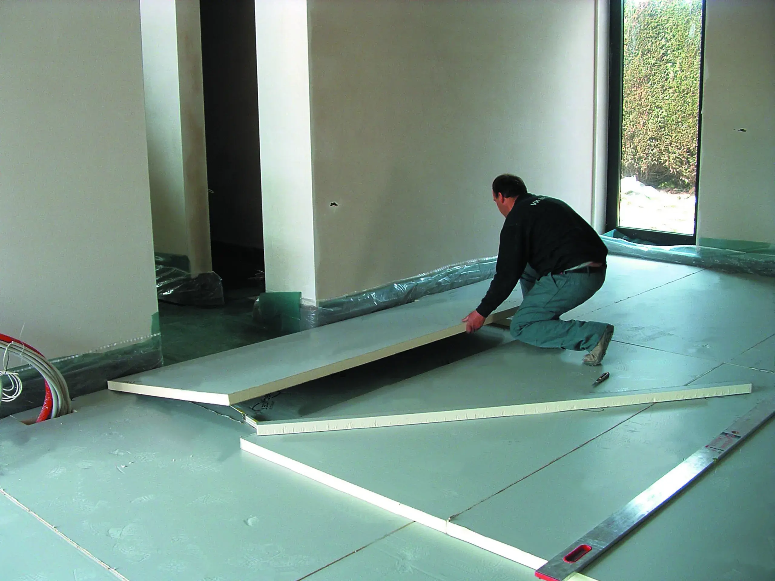 Płyty PIR i PUR vs tradycyjne ocieplenia